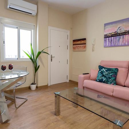 Flamingo Apartment Малага Екстер'єр фото