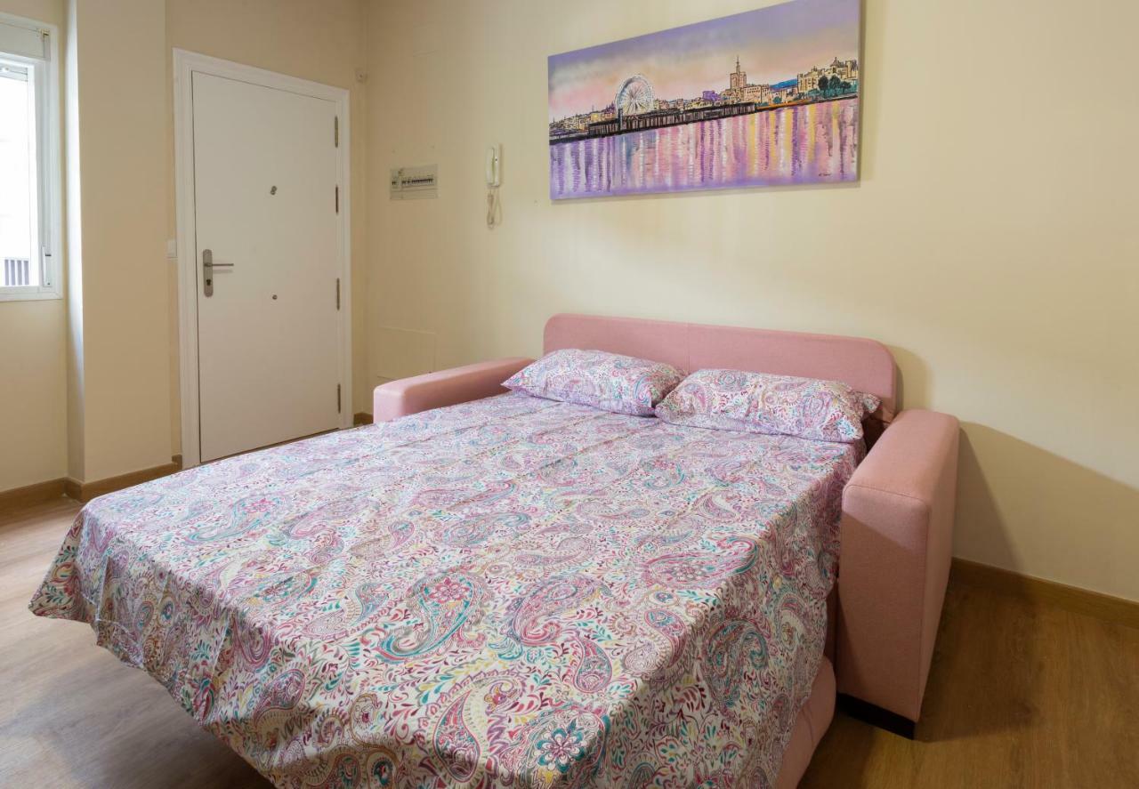 Flamingo Apartment Малага Екстер'єр фото