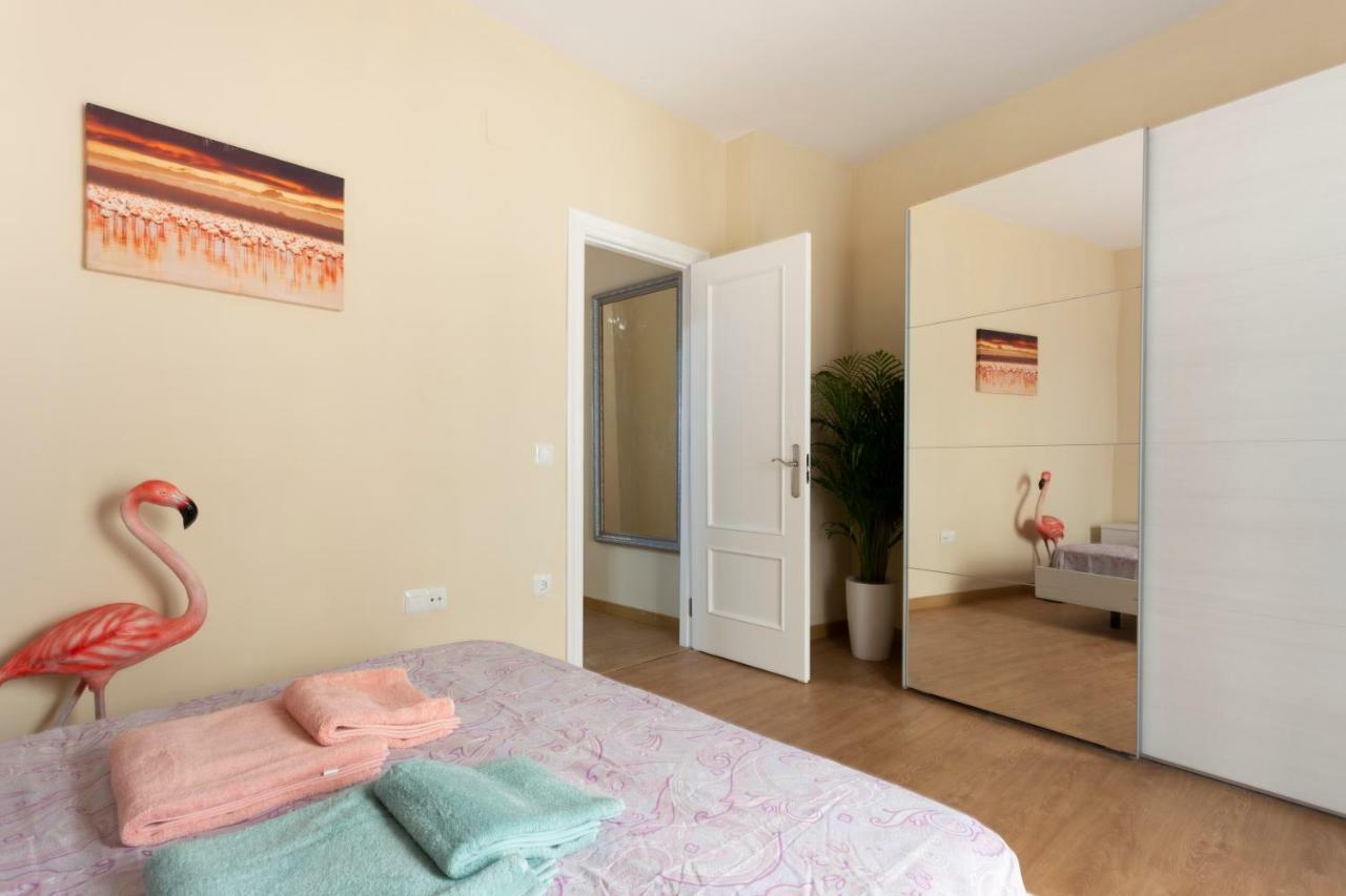 Flamingo Apartment Малага Екстер'єр фото