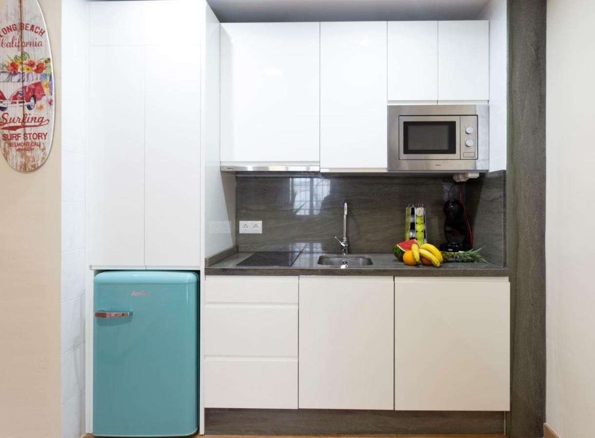 Flamingo Apartment Малага Екстер'єр фото